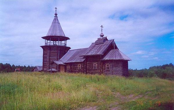 Поля. Церковь Илии Пророка. фасады