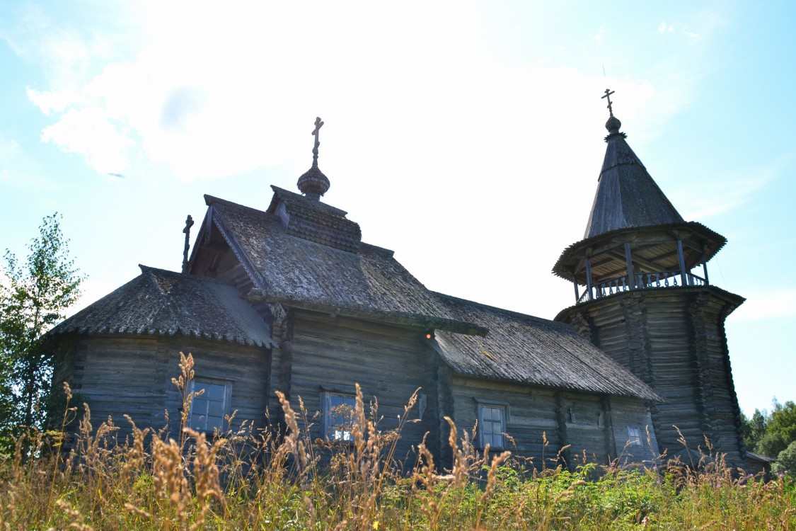 Церковь Илии Пророка, Поля (Медвежьегорский район, Республика Карелия). фасады