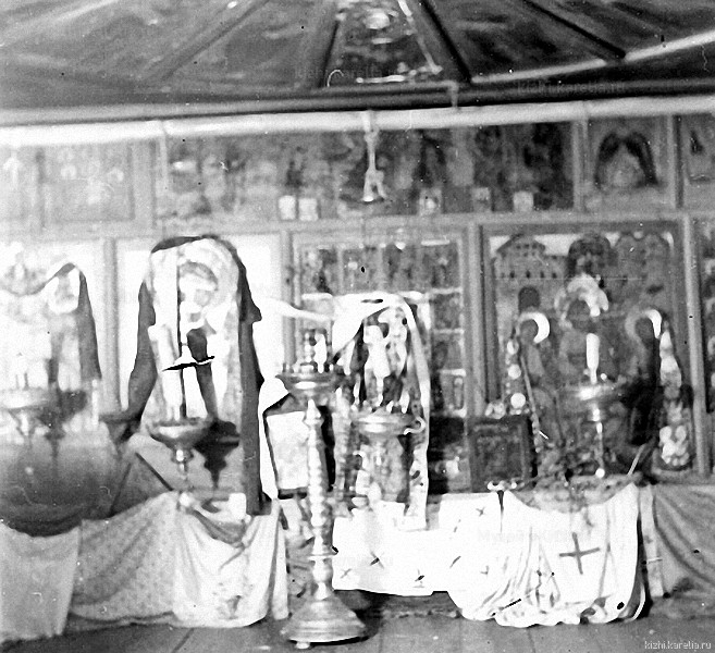 Часовня Варвары великомученицы, Часовенская (Медвежьегорский район, Республика Карелия). архивная фотография, Фрагмент интерьера. Автор фото: Ларс Карл Иохан Петтерссон, 1943 г. Адрес хранения: Финляндия, г. Хельсинки, фотоархив Университета