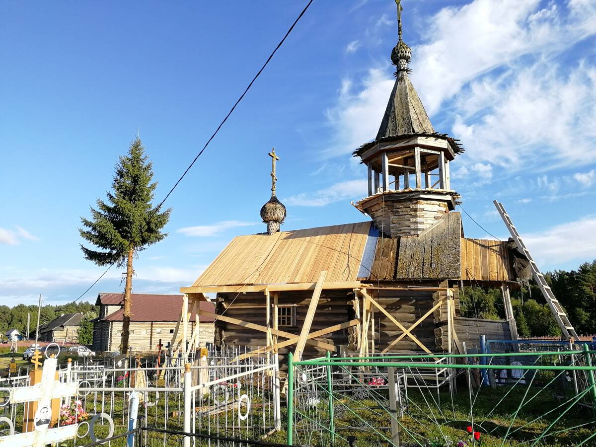 Часовня Илии Пророка, Пяльма (Пудожский район, Республика Карелия). документальные фотографии, Консервация (ремонт) часовни. 