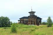 Церковь Климента, папы Римского, Вид с юга, с трассы, после консервации<br>, Масловская (Тулгас), Виноградовский район, Архангельская область