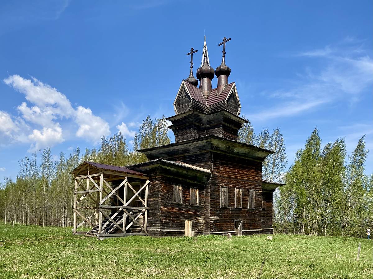 Вид с юга после консервации, фасады. Церковь Георгия Победоносца, Пермогорье (Придворные Места) (Красноборский район, Архангельская область)