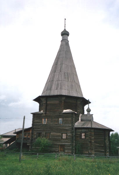 Верхняя Уфтюга. Церковь Димитрия Солунского. фасады