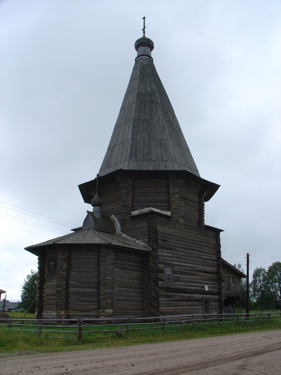 Верхняя Уфтюга. Церковь Димитрия Солунского. фасады