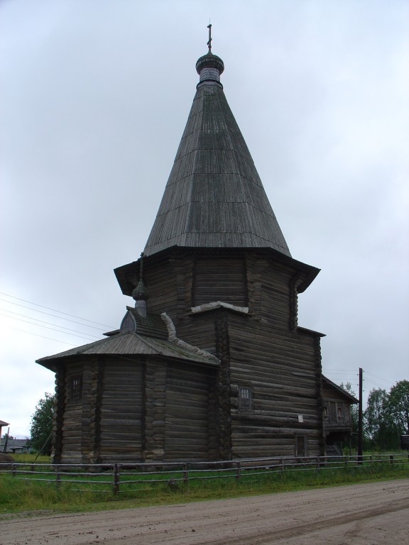 Церковь Димитрия Солунского, Верхняя Уфтюга (Красноборский район, Архангельская область). фасады