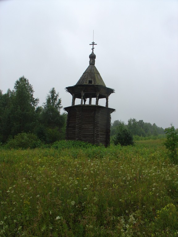 Колокольня церкви Флора и Лавра, Цивозерский Погост (Красноборский район, Архангельская область). фасады