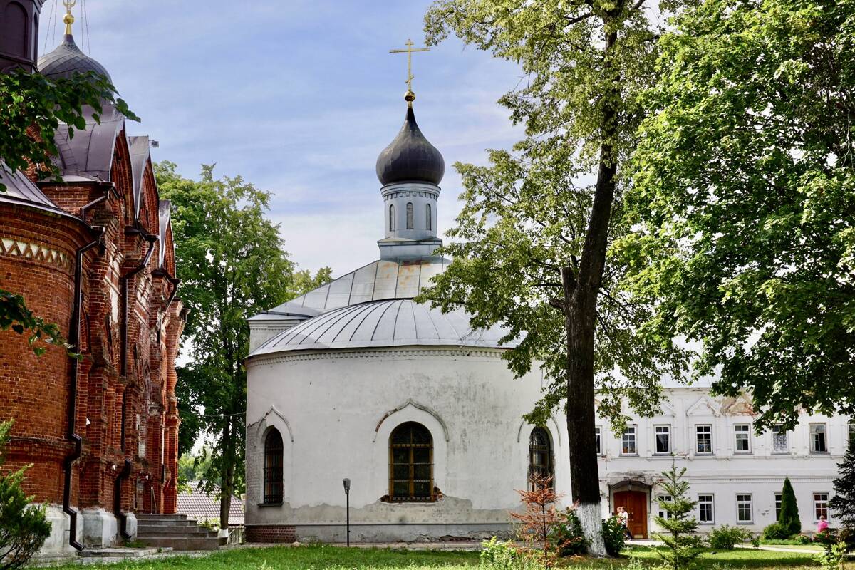 Покровская Введенская Островная женская пустынь. Церковь Николая Чудотворца, Введенское (Петушинский район, Владимирская область). фасады
