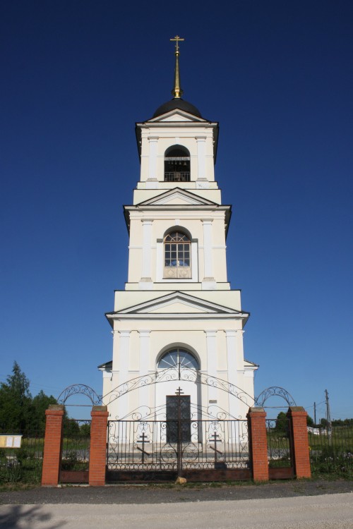 Тюнеж. Церковь Покрова Пресвятой Богородицы. фасады