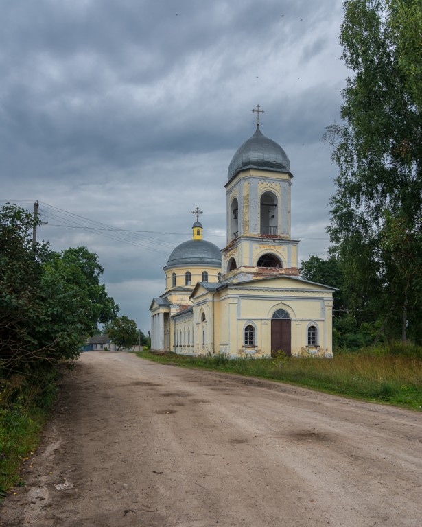 Чёрное. Церковь Вознесения Господня. фасады