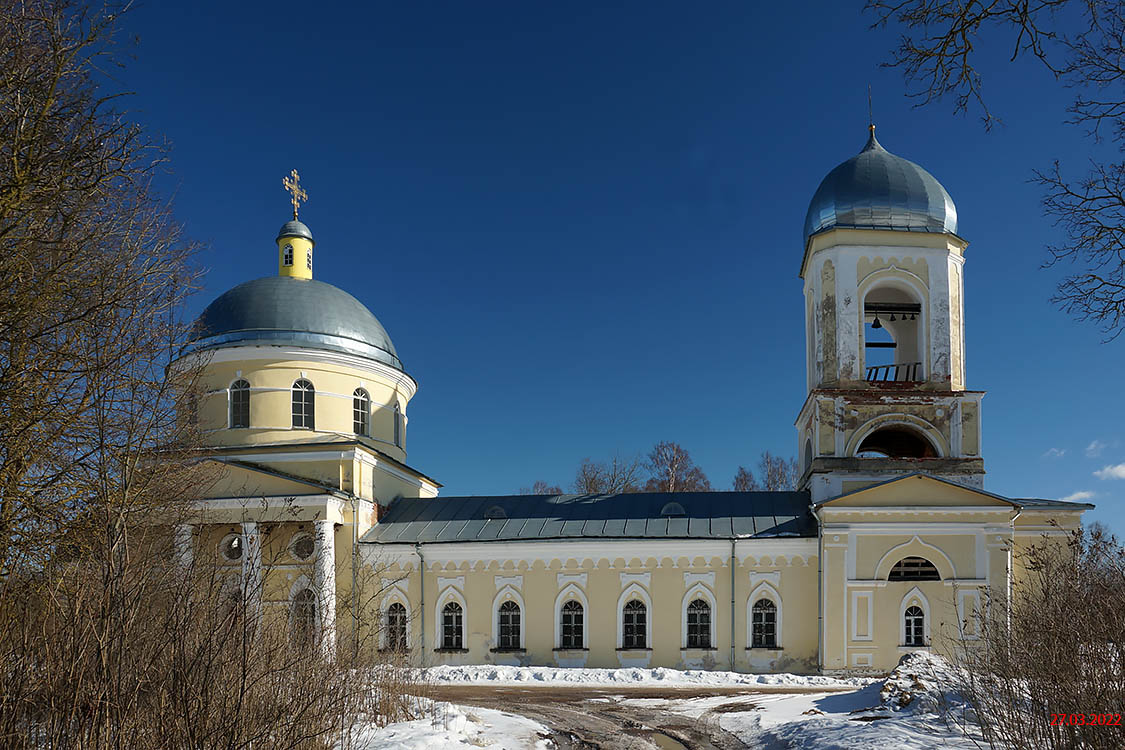 Церковь Вознесения Господня, Чёрное (Батецкий район, Новгородская область). фасады