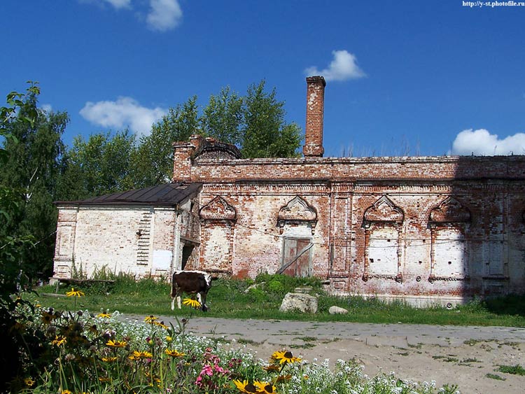 Суздаль. Ризоположенский монастырь. Церковь Сретения Господня. фасады