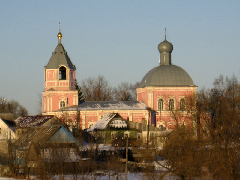 Карачев. Церковь Всех Святых. общий вид в ландшафте