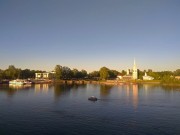 Шлиссельбург. Храмовый комплекс. Собор Благовещения Пресвятой Богородицы и церковь Николая Чудотворца