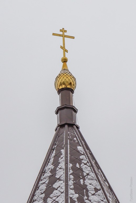 Церковь Воскресения Словущего, Подольск (Подольский городской округ, Московская область). архитектурные детали, Завершение входной башни