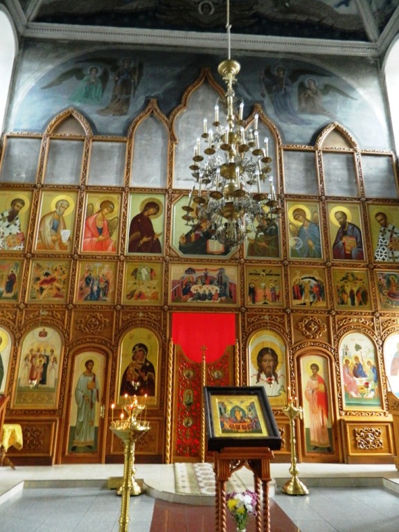 Церковь Троицы Живоначальной в Ознобишине, Ознобишино (Троицкий административный округ (ТАО), г. Москва). интерьер и убранство