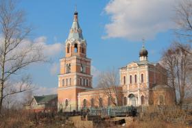 Москва. Церковь Троицы Живоначальной в Ознобишине