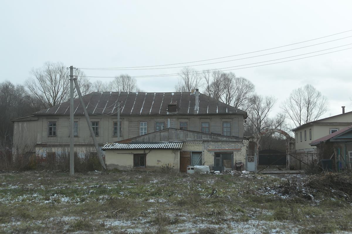 Странноприимный дом (1857) с севера, дополнительная информация. Седмиозёрская Богородицкая пустынь, Семиозёрка (Высокогорский район, Республика Татарстан)