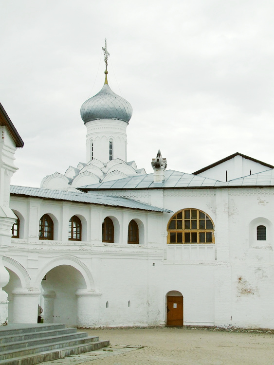 Спасо-Прилуцкий мужской монастырь. Церковь Введения во храм Пресвятой Богородицы, Вологда (Вологда, город, Вологодская область). архитектурные детали