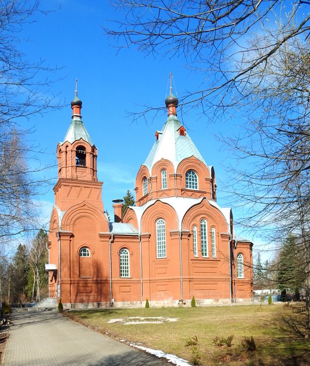 Тучково. Церковь Успения Пресвятой Богородицы. фасады