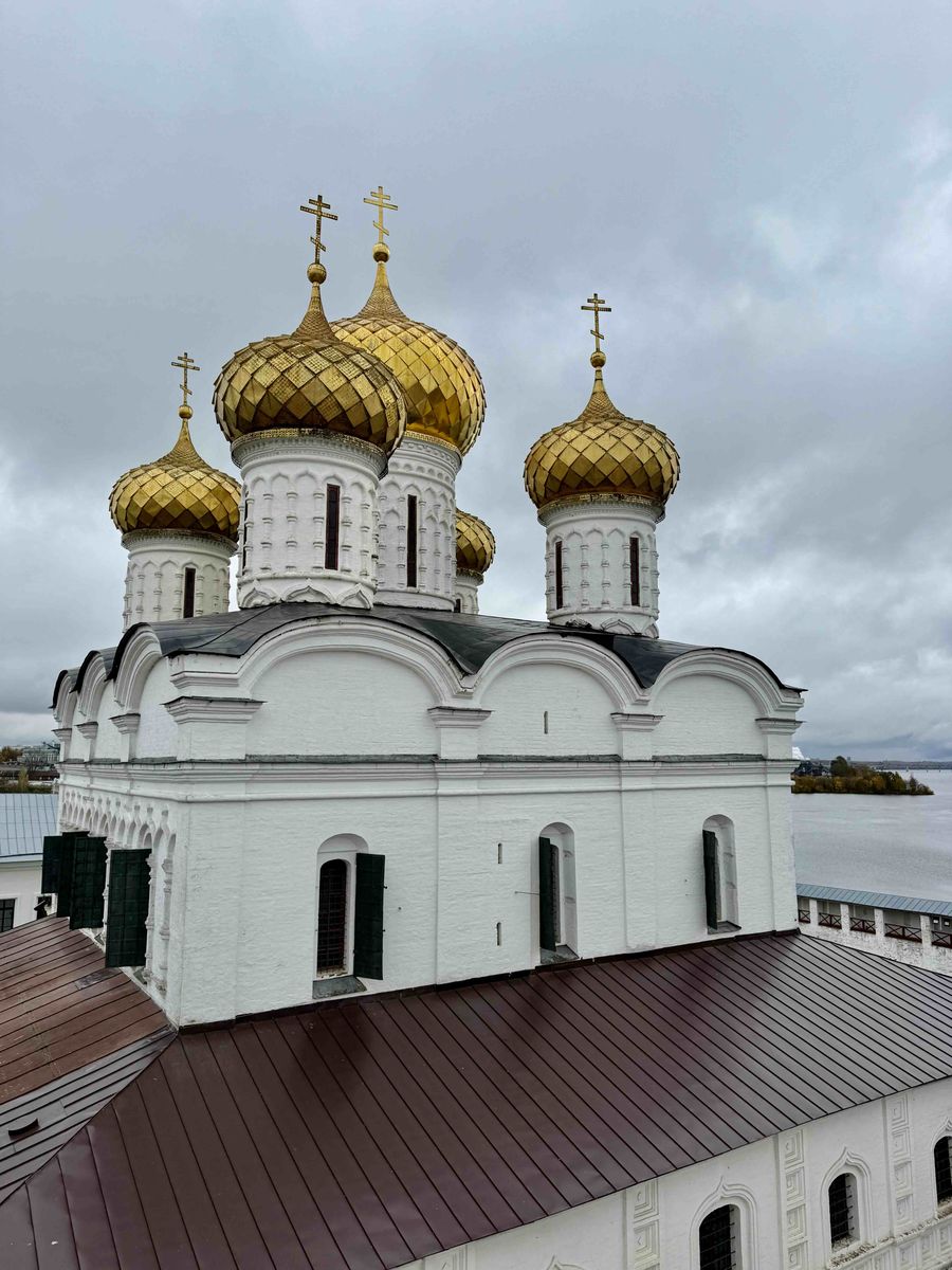 Троицкий Ипатьевский монастырь. Собор Троицы Живоначальной, Кострома (Кострома, город, Костромская область). архитектурные детали