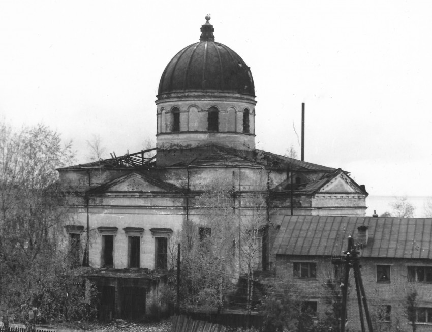 Галич. Николаевский Староторжский монастырь. Собор Троицы Живоначальной. фасады, Фото В.В. Лелецкого