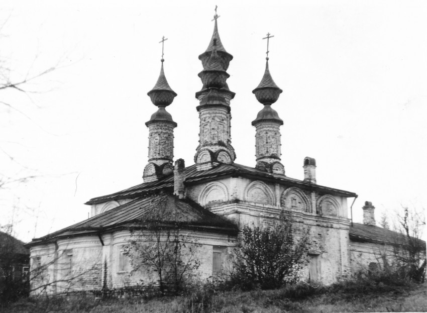 Солигалич. Воскресенский монастырь. Церковь Богоявления Господня. фасады, Фото В.В. Лелецкого