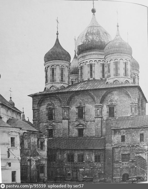 Новоспасский монастырь. Собор Преображения Господня, Таганский (Центральный административный округ (ЦАО), г. Москва). архивная фотография,  Фото с сайта pastvu.ru Фото 1950-60-х гг.