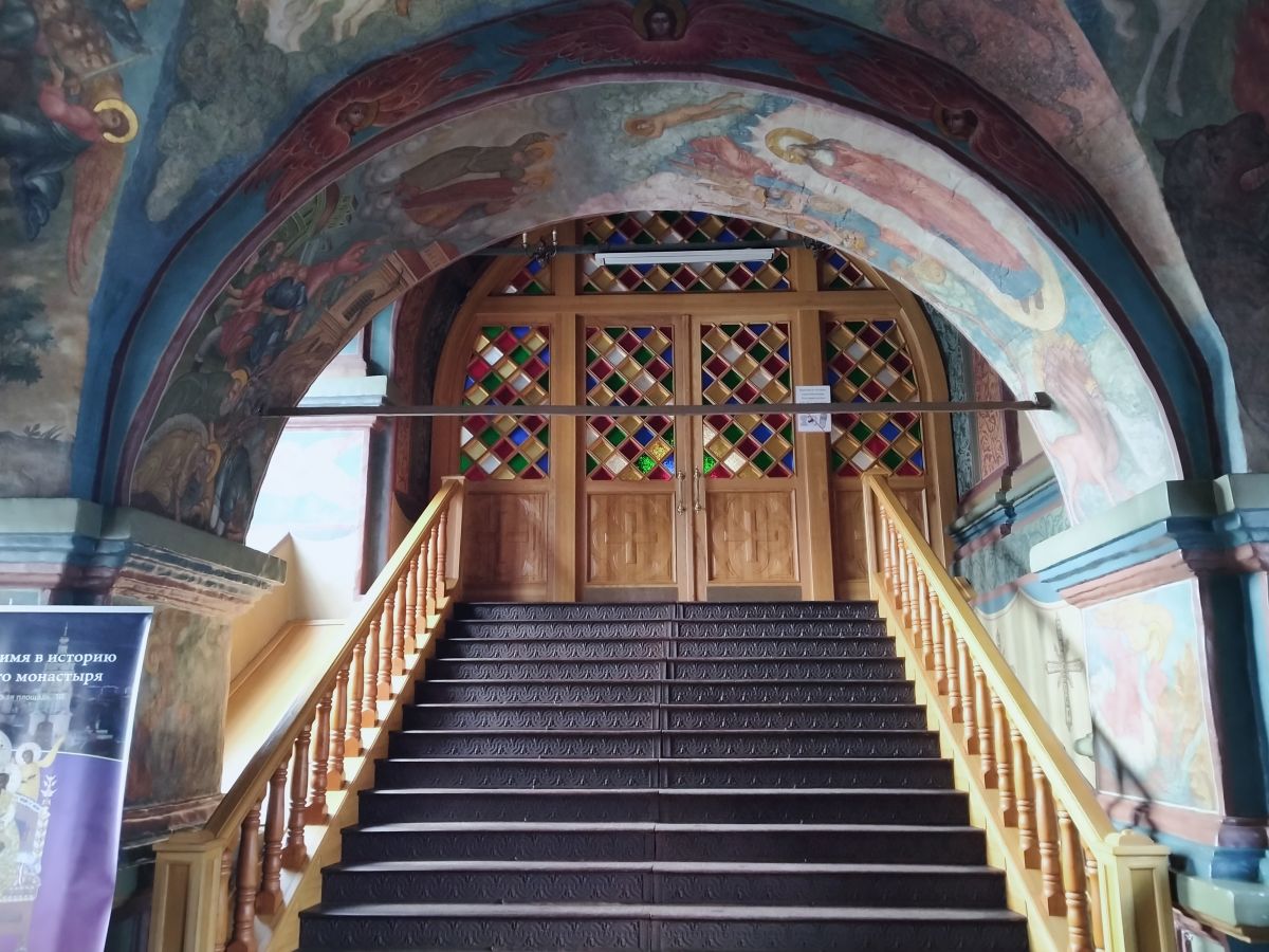 Новоспасский монастырь. Собор Преображения Господня, Таганский (Центральный административный округ (ЦАО), г. Москва). интерьер и убранство, роспись притвора