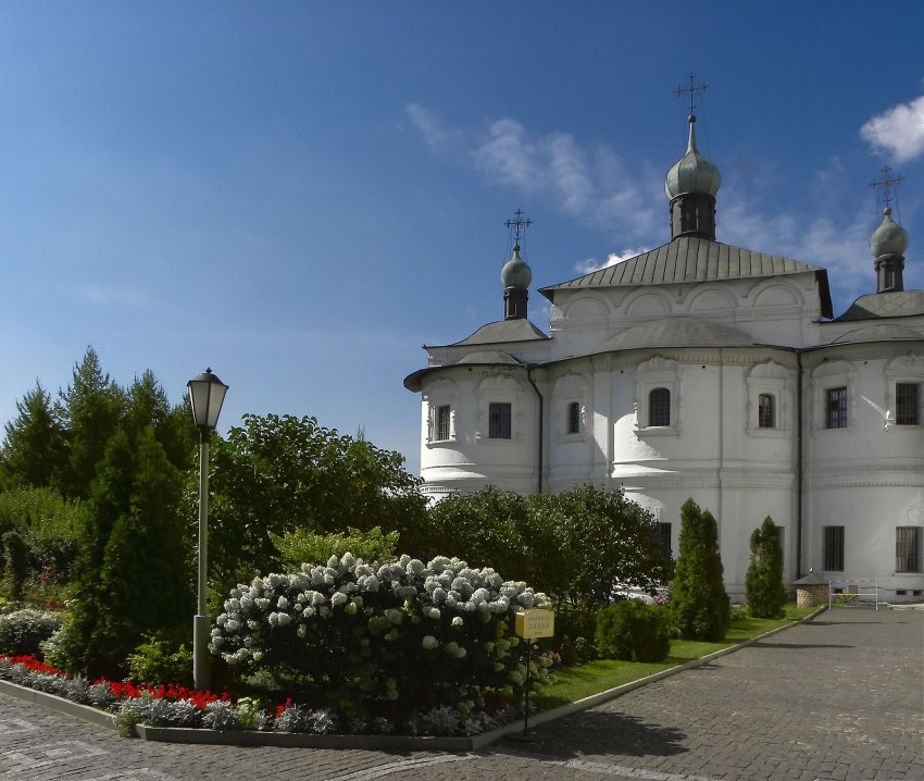 Таганский. Новоспасский монастырь. Церковь Покрова Пресвятой Богородицы. фасады