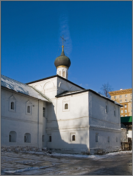 Таганский. Новоспасский монастырь. Церковь Николая Чудотворца. общий вид в ландшафте