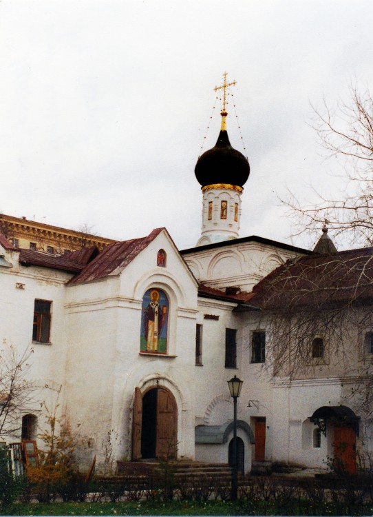 Таганский. Новоспасский монастырь. Церковь Николая Чудотворца. фасады