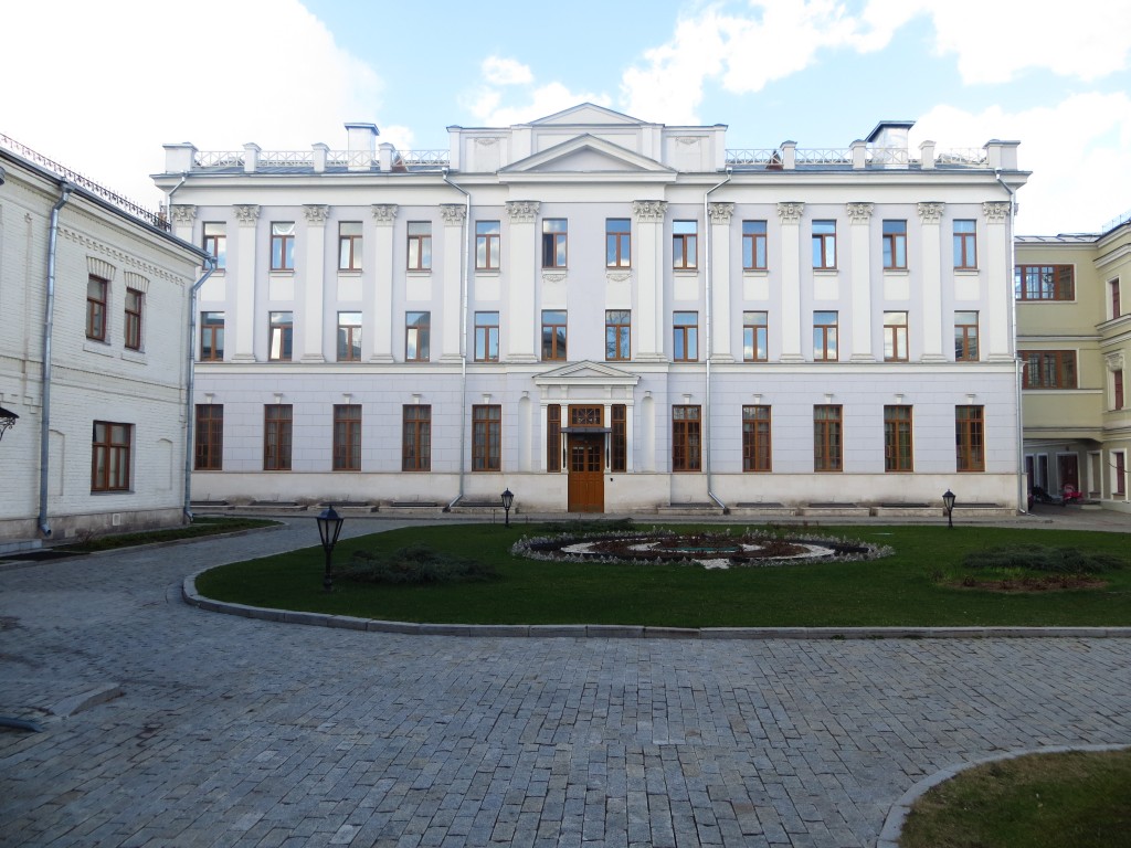 Марфо-Мариинская обитель милосердия, Якиманка (Центральный административный округ (ЦАО), г. Москва). дополнительная информация, Приют для девочек-сирот