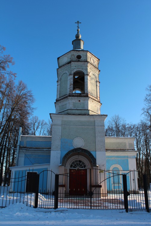 Церковь Преображения Господня, Спас-Суходрев (Малоярославецкий район, Калужская область). фасады, Вид с запада