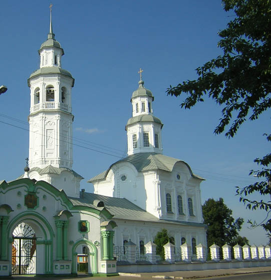 Вятка (Киров). Троицкий Александро-Невский монастырь. Церковь Троицы Живоначальной в Макарье. фасады, Троицкая церковь (1775)