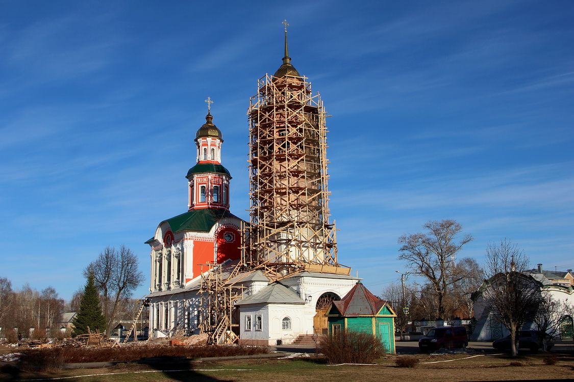 Вятка (Киров). Троицкий Александро-Невский монастырь. Церковь Троицы Живоначальной в Макарье. фасады, Продолжаются ремонтные работы. Вид с северо-запада.