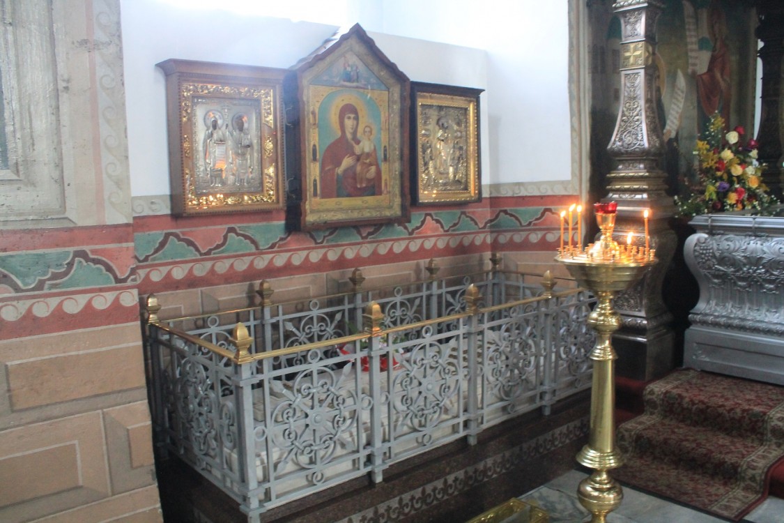 Успения Пресвятой Богородицы Трифонов монастырь. Кафедральный собор Успения Пресвятой Богородицы, Вятка (Киров) (Вятка (Киров), город, Кировская область). интерьер и убранство