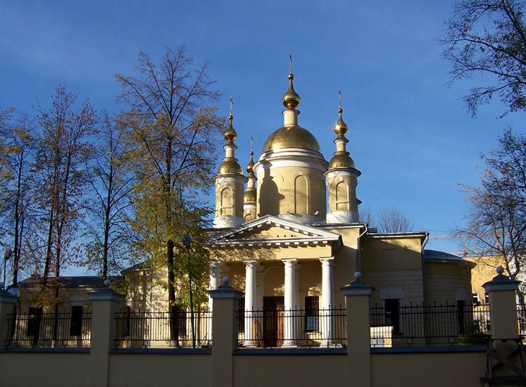 Церковь Введения во храм Пресвятой Богородицы у Салтыкова моста, Лефортово (Юго-Восточный административный округ (ЮВАО), г. Москва). фасады