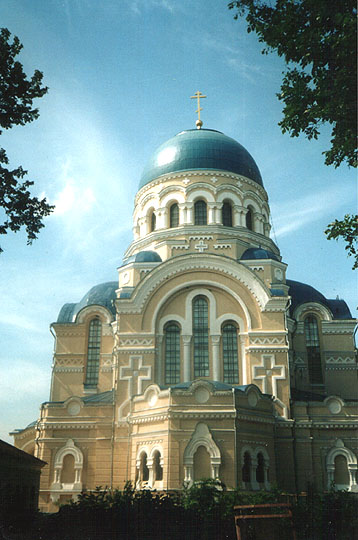 Тихонова пустынь. Собор Успения Пресвятой Богородицы, Льва Толстого, село (Дзержинский район, Калужская область). фасады, Успенский собор