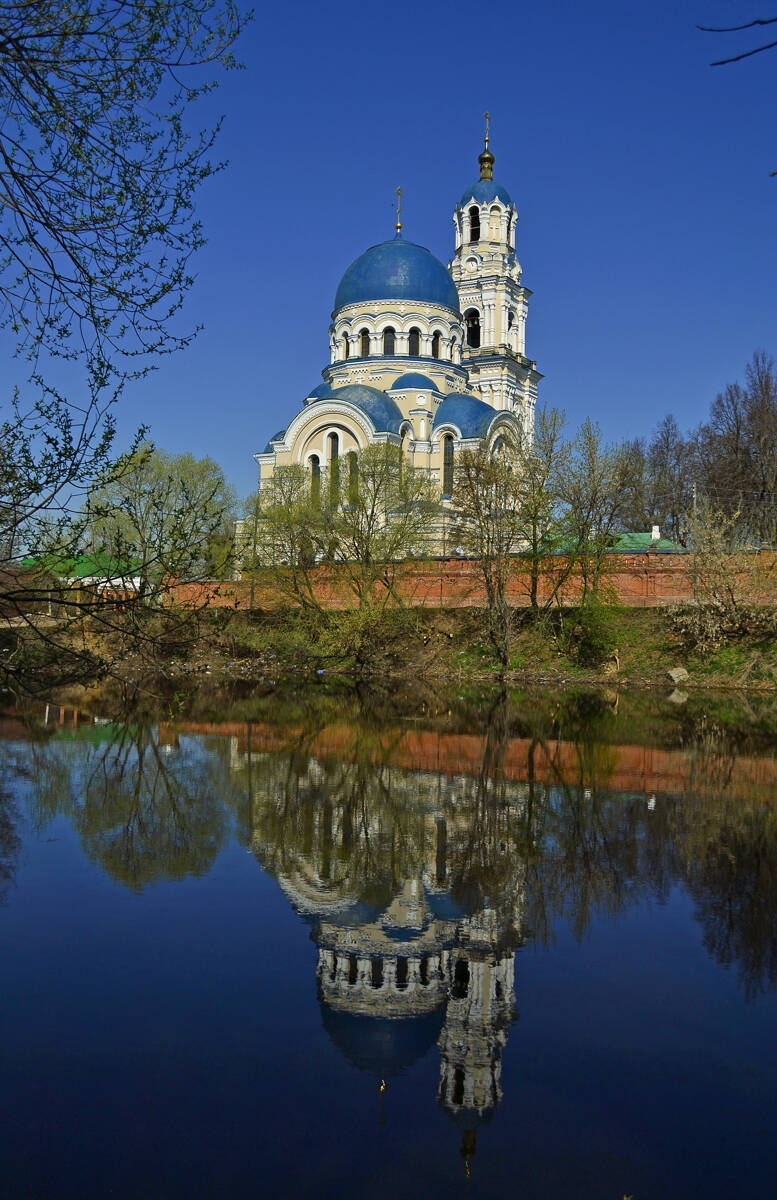Тихонова пустынь. Собор Успения Пресвятой Богородицы, Льва Толстого, село (Дзержинский район, Калужская область). художественные фотографии