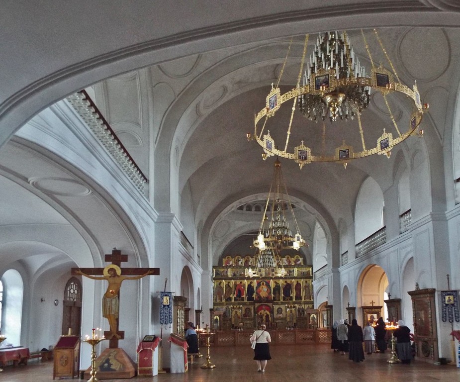 Шамордино Казанский храм внутри