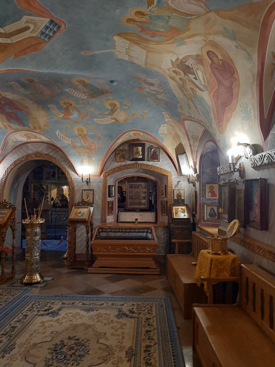 Спасо-Воротынский монастырь. Церковь Введения во храм Пресвятой Богородицы, Спас (Калуга, город, Калужская область). интерьер и убранство