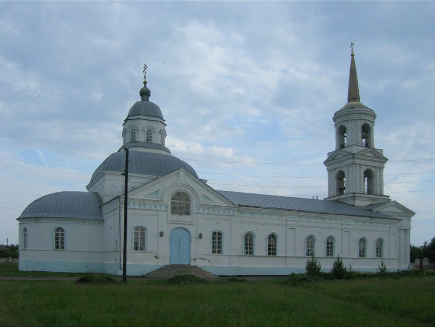 Церковь Казанской иконы Божией Матери, Новая Усмань (Новоусманский район, Воронежская область). общий вид в ландшафте