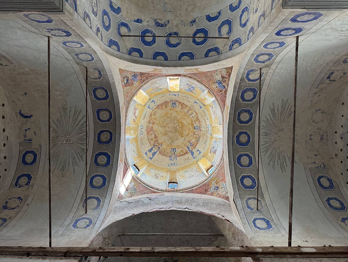 Своды, интерьер и убранство. Троицкий Зеленецкий мужской монастырь. Собор Троицы Живоначальной, Зеленец (Волховский район, Ленинградская область)