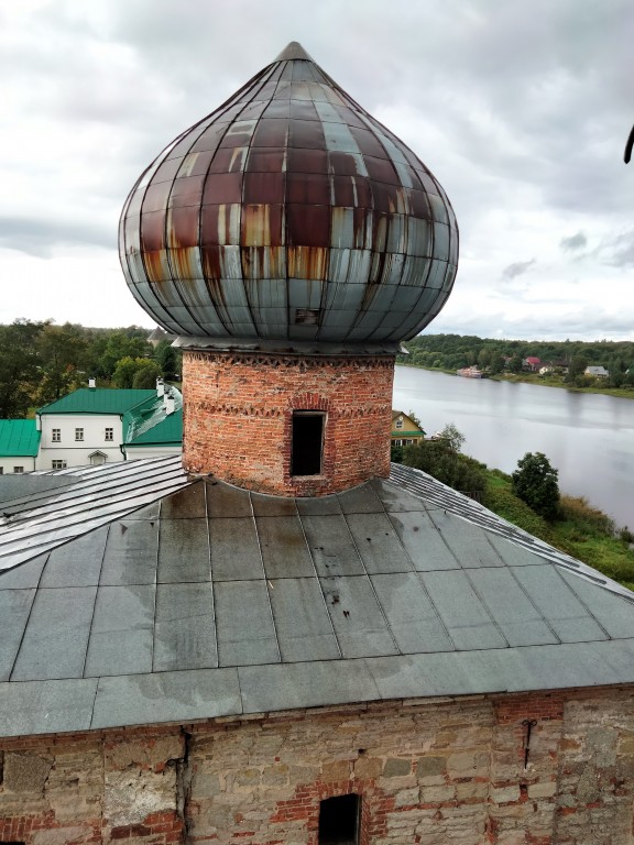 Старая Ладога. Никольский мужской монастырь. Собор Николая Чудотворца. архитектурные детали, Главка