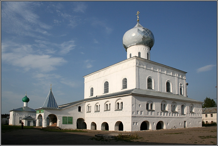 Александро-Свирский монастырь. Собор Троицы Живоначальной, Старая Слобода (Лодейнопольский район, Ленинградская область). фасады