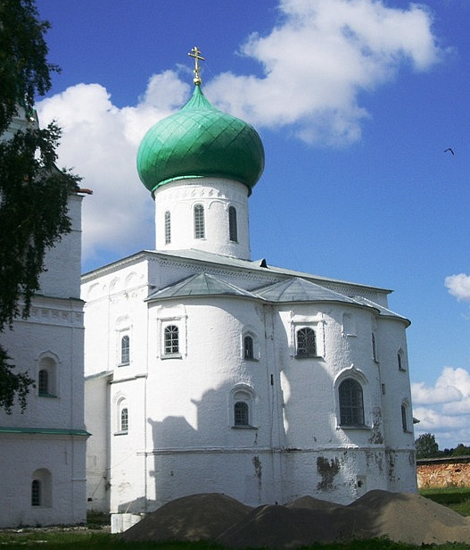 Александро-Свирский монастырь. Собор Троицы Живоначальной, Старая Слобода (Лодейнопольский район, Ленинградская область). фасады, вид с юго-востока