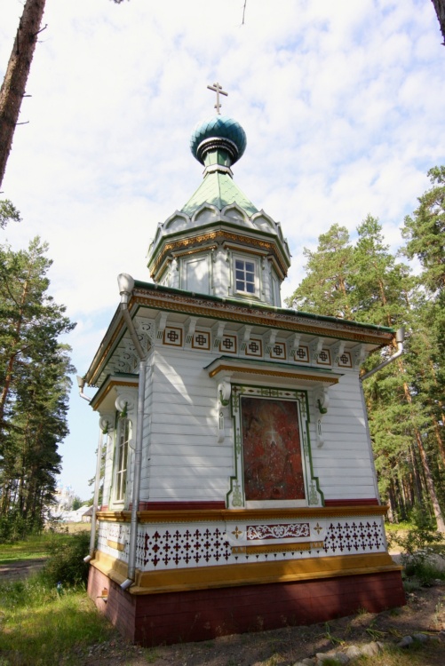 Коневец, остров. Рождества Пресвятой Богородицы Коневский монастырь. Часовня Успения Пресвятой Богородицы. фасады