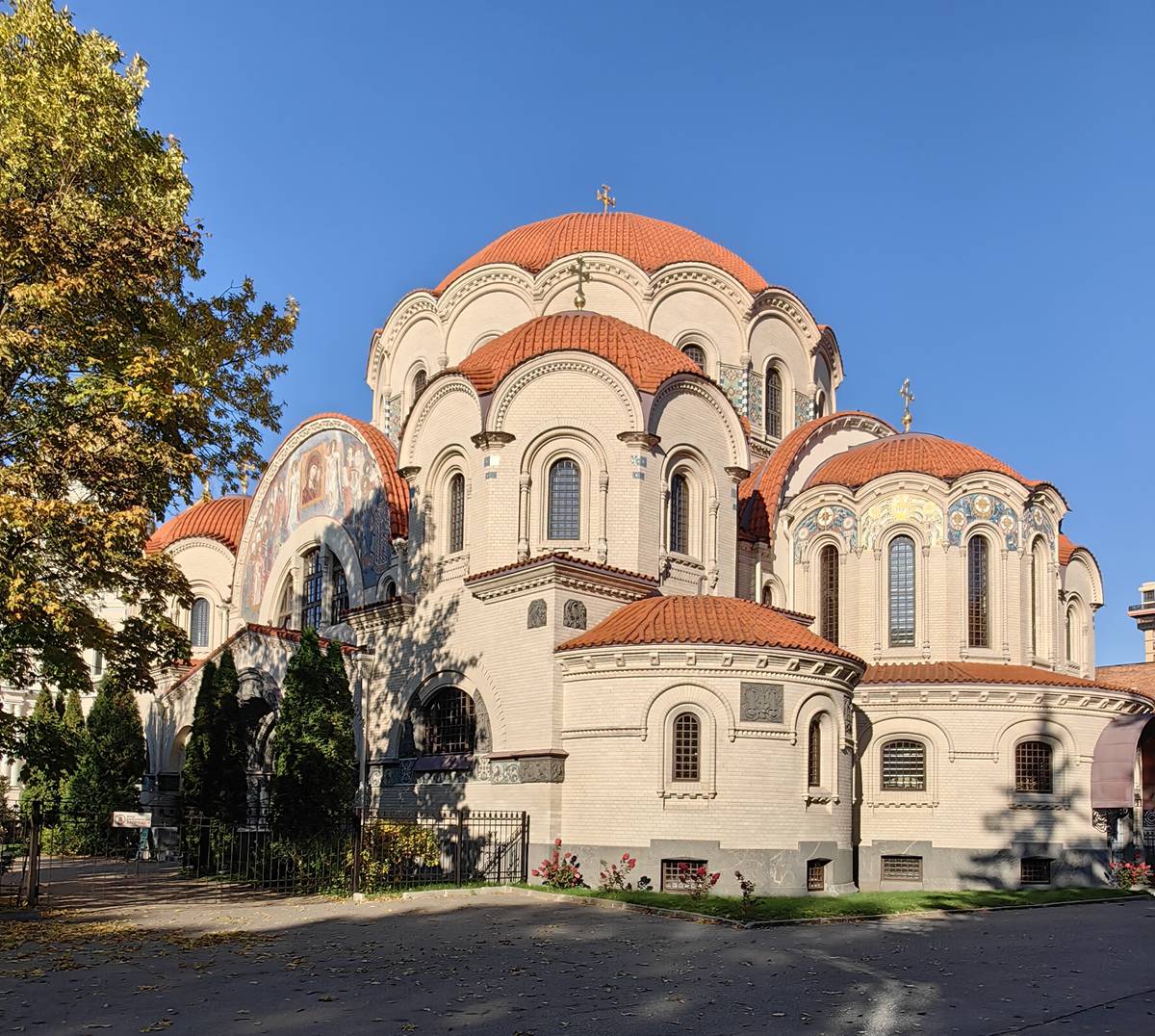 Воскресенский Новодевичий Монастырь. Церковь Казанской иконы Божией Матери, Московский район (Санкт-Петербург, г. Санкт-Петербург). фасады