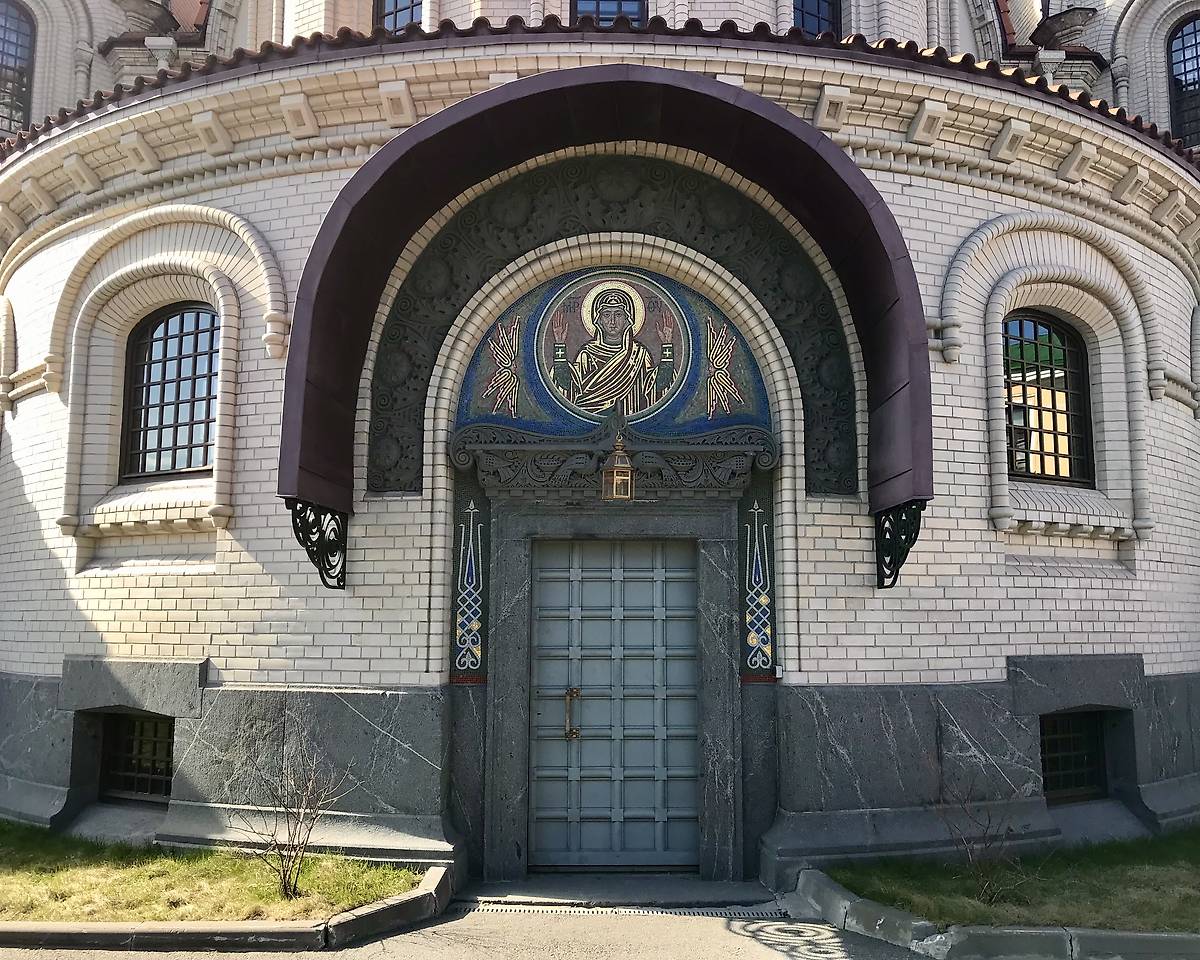 Восточный вход, архитектурные детали. Воскресенский Новодевичий монастырь. Церковь Казанской иконы Божией Матери, Московский район (Санкт-Петербург, г. Санкт-Петербург)