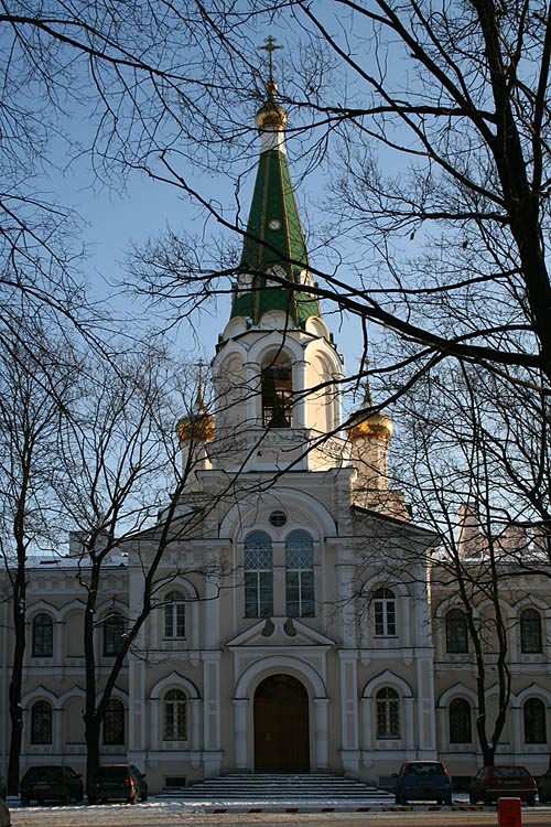 Московский район. Воскресенский Новодевичий Монастырь. Церковь Ватопедской (Афонской) иконы Божией Матери. фасады, Вид с Московского проспекта. Западный фасад.